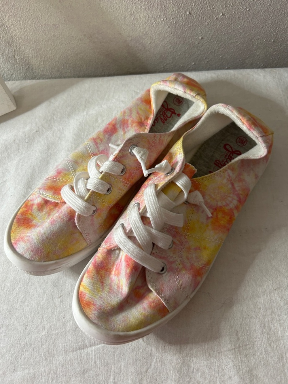 Jellypop Tie-Dye Pink Yellow Canvas Sneakers